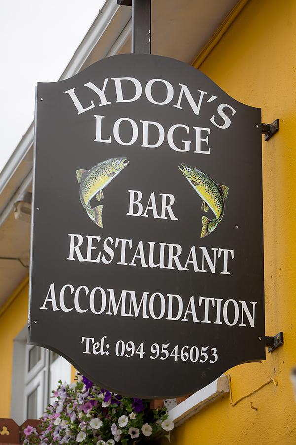 Lydons Lodge Hotel Cong Exterior photo